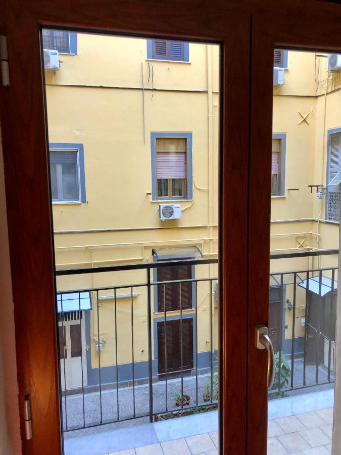 Apartment Welcome Home Napoli Esterno foto
